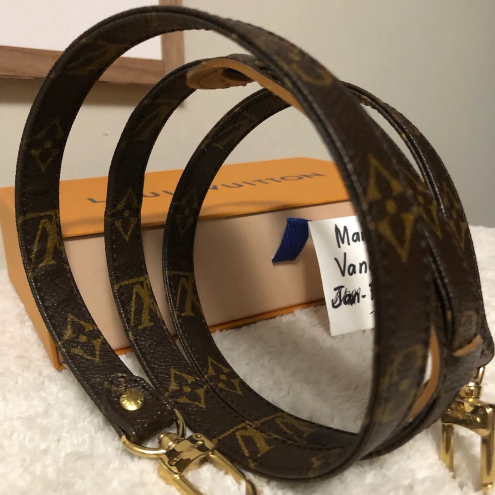 Monogram LV strap
